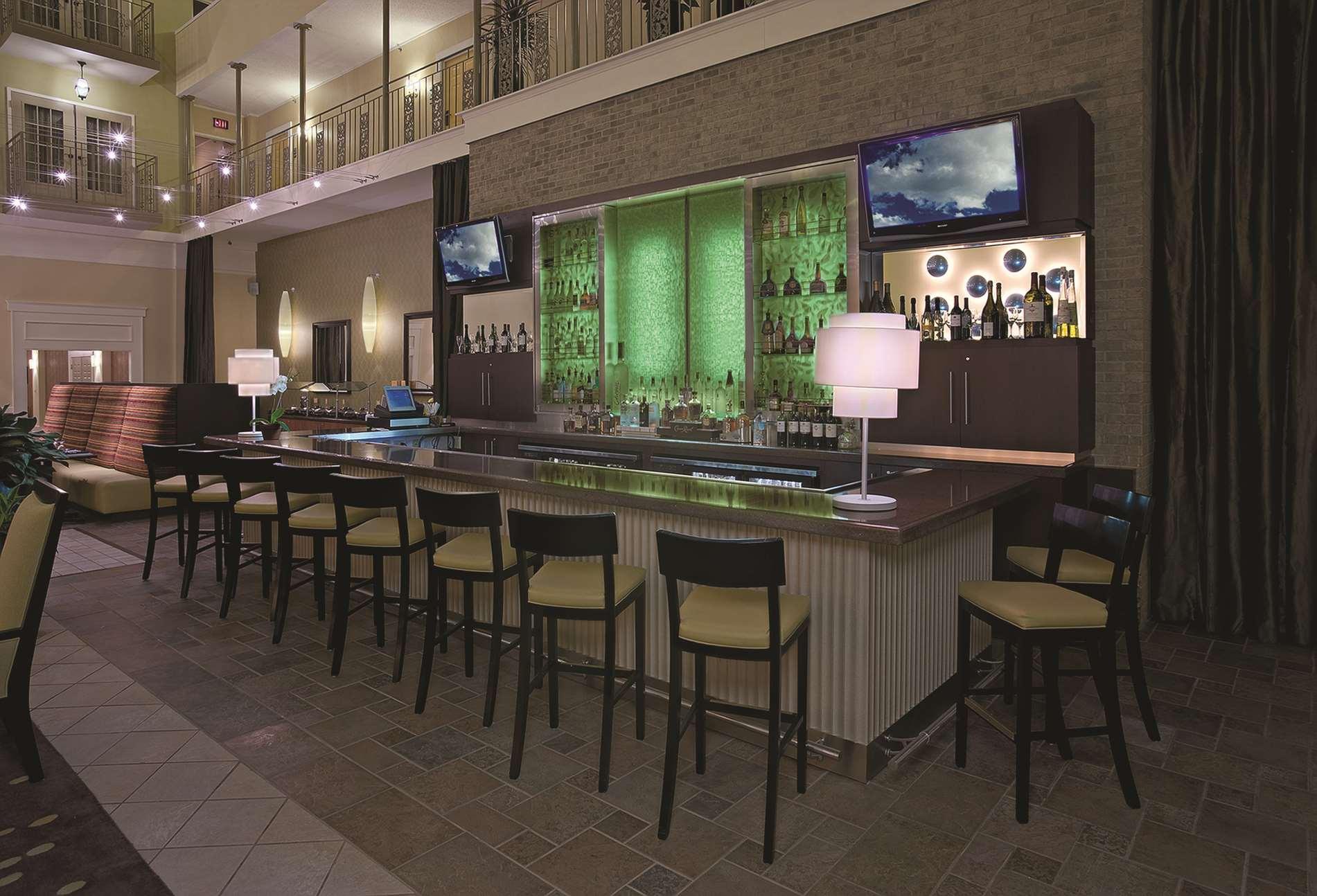 Doubletree Suites By Hilton At The Battery Atlanta Smyrna Exterior foto